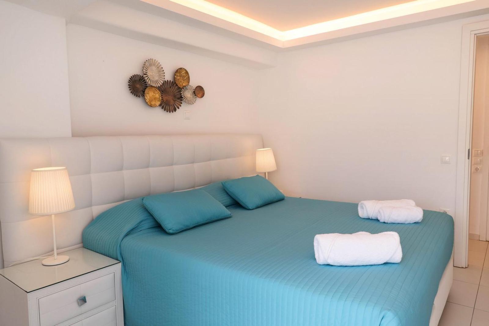 Adikri Villas & Suites Tourlos Exterior photo